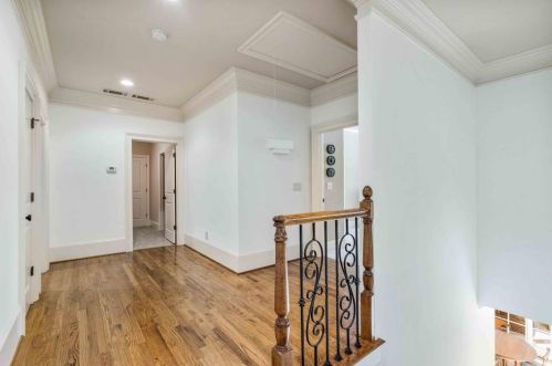 4968 Long Is Dr, Atlanta GA 30327-4904 exterior