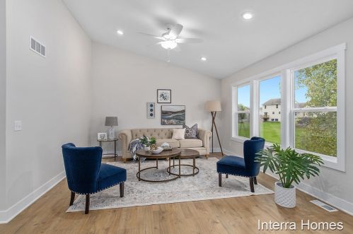 3774 Jason Ridge Ln, Grand Rapids, MI 49534-5813