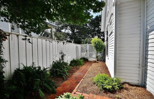 610 Candler St, Gainesville GA 30501-3334 exterior