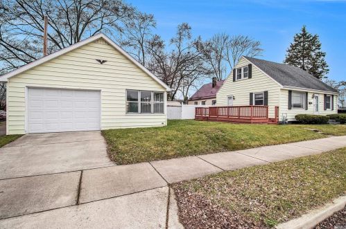 705 Geyer Ave, Mishawaka IN 46544-4334 exterior