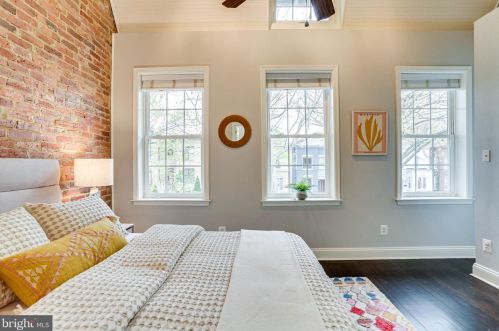 234 14th St, Washington DC  20003-2367 exterior