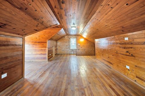 1433 Mervin Ave, Pittsburgh PA  15216-2028 exterior