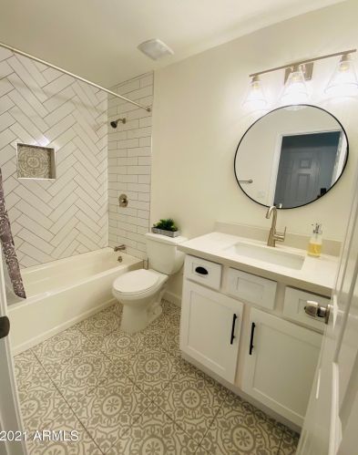 16418 28 St, Phoenix AZ 85032-3004 exterior