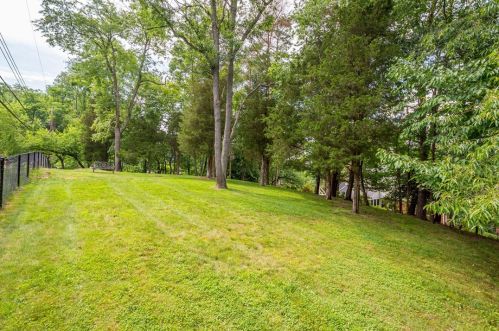 103 Ascot Pl, Pittsburgh PA 15237-4013 exterior