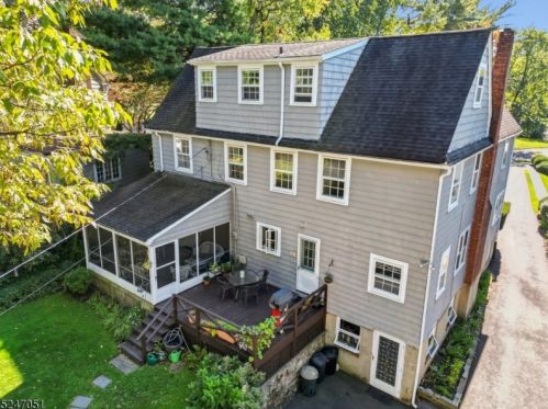 13 Cres, Maplewood NJ 07040-2708 exterior