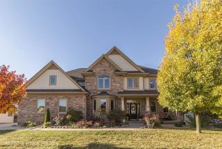 4230 161st St, Des Moines, IA 50323-2263