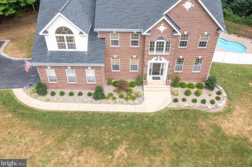 3150 Queensberry Dr, Huntingtown MD 20639-2306 exterior