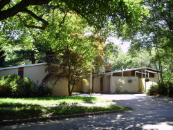 223 Baldpate Hill Rd, Newton, MA 02459-2869