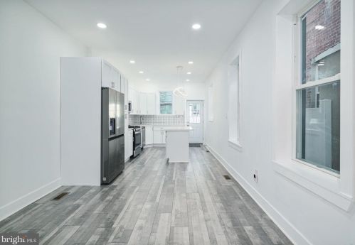 2238 17th St, Philadelphia PA  19132-4403 exterior