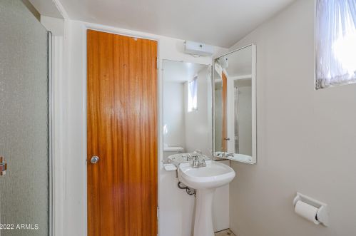 5641 7 Dr, Phoenix AZ 85029-1805 exterior