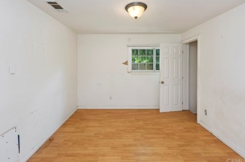 14936 Cerritos Ave, Bellflower CA 90706-2828 exterior