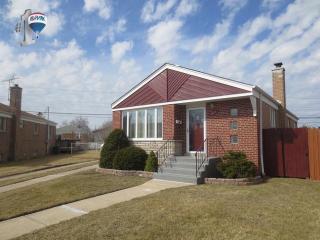 4417 81st Pl, Chicago, IL 60652-2115