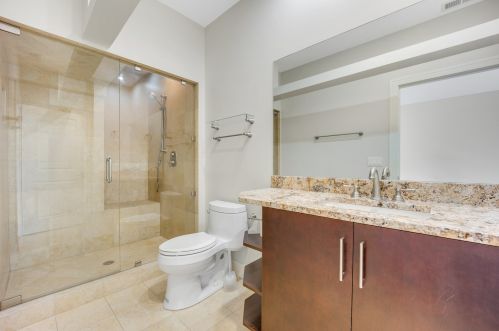 3556 Seeley Ave, Chicago IL 60609-1172 exterior