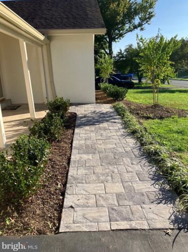 2012 Kings House Rd, Silver Spring MD 20905-4224 exterior