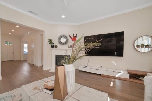 4924 Laurel Dr, Concord CA  94521-1446 exterior