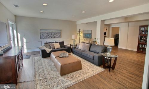 405 Great Falls Rd, Rockville MD  20850-2883 exterior