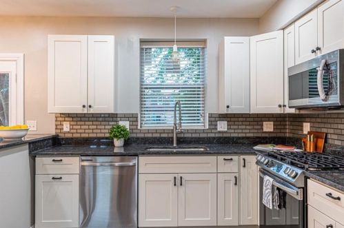 607 Kirtland St, Pittsburgh PA  15208-2826 exterior