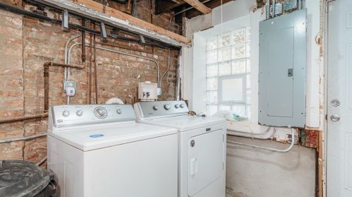 2946 Monroe St, Chicago IL  60612-3608 exterior