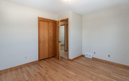 3241 97 St, Sturtevant WI 53177-2663 exterior