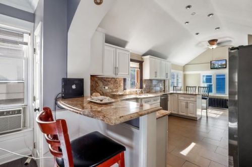 3427 61 St, Chicago IL 60629-3605 exterior