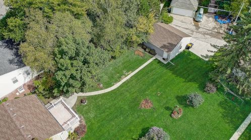 2128 93, Milwaukee WI 53226-2608 exterior