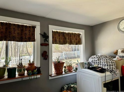 46 Mcgrath Ln, Exeter CT  06249-2608 exterior