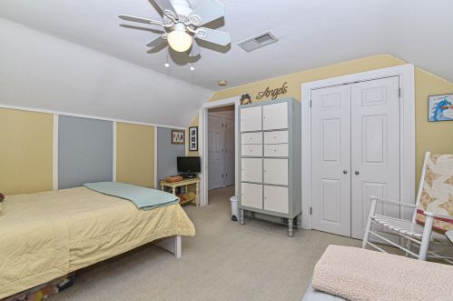 3825 84, Milwaukee WI 53228-1705 exterior