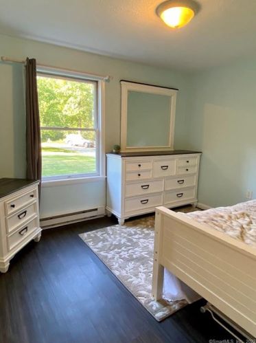 68 Pratt Rd, Killingly CT 06241-1740 exterior