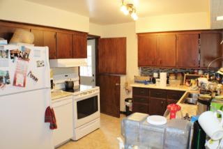 687 Roselawn Ave, Saint Paul MN  55117-6604 exterior