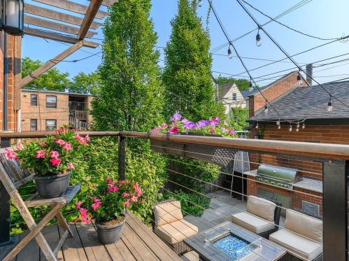 4147 Damen Ave, Chicago IL 60618-3045 exterior