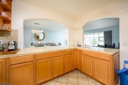 2265 Ludlow St, Rahway NJ 07065-3614 exterior