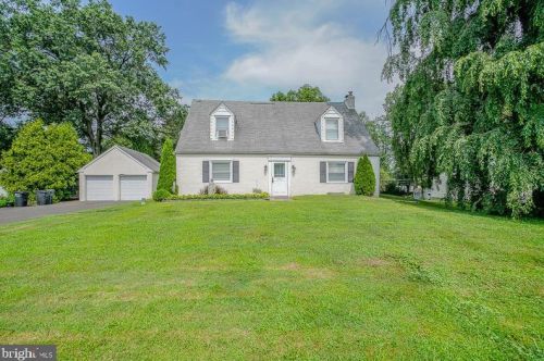 86 Cameron Rd, Huntingdon Valley, PA 19006-1402