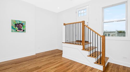 3358 Calumet Ave, Chicago IL 60616-1407 exterior