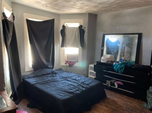 448 Admiral St, Providence RI 02908-2417 exterior