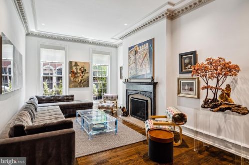 1819 Delancey Pl, Philadelphia, PA 19103-6611