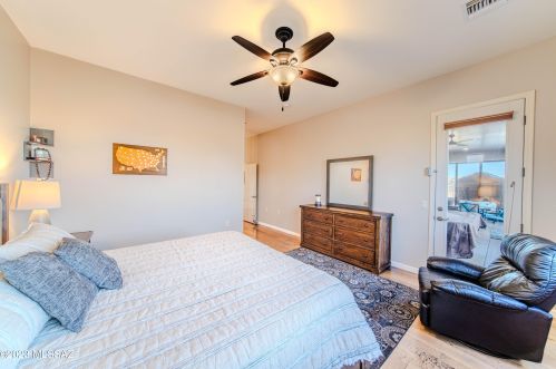 2432 Bassett Peak Dr, Green Valley AZ 85622-8116 exterior