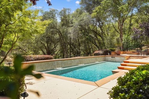 6069 Aldea Dr, Folsom CA 95762-7717 exterior