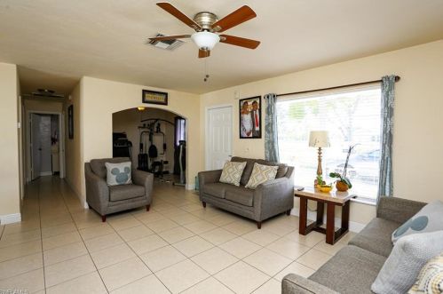 5140 20 Ct, Naples FL exterior