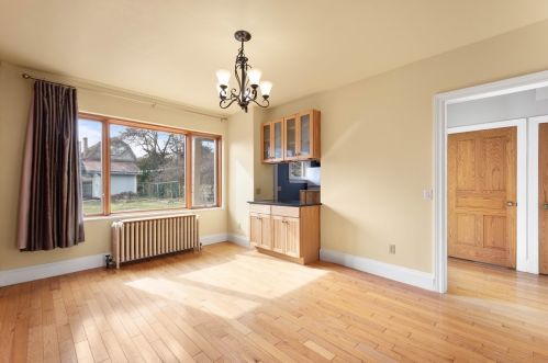 1036 Mirror St, Pittsburgh PA 15217-2646 exterior