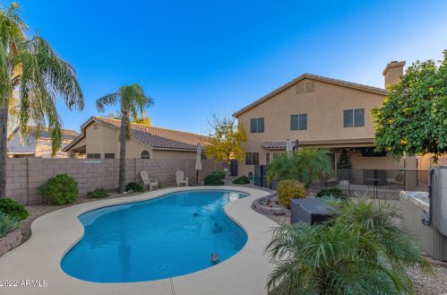 2412 Cielo Grande Ave, Phoenix AZ  85024-7552 exterior