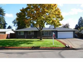 655 Hughes St, Eugene, OR 97402-2114