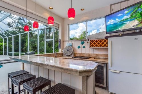 199 Palmetto Dunes Cir, Naples FL 34113-7566 exterior