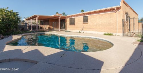 1922 Aida Ave, Tucson, AZ 85710-8060