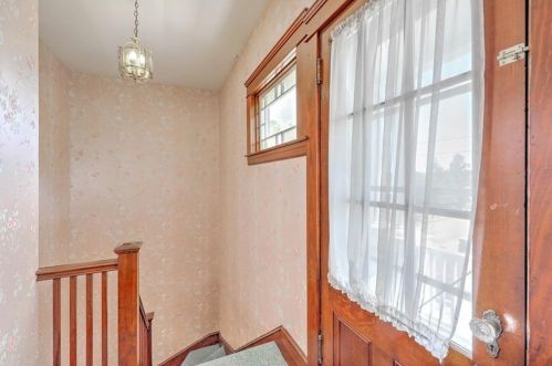 350 Mount Pleasant Ave, Providence RI 02908-5153 exterior