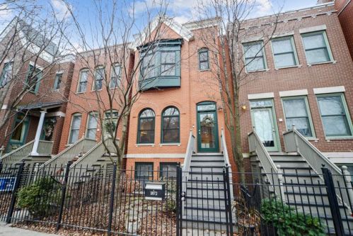 1872 Wilmot Ave, Chicago, IL 60647-4417