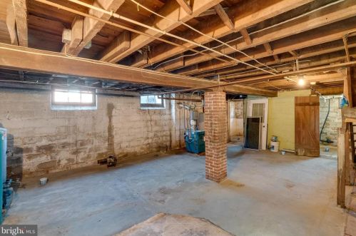 10 Grandview Ave, Lancaster PA 17603-6671 exterior