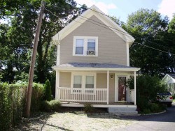 91 Freeman St, Newton, MA 02466-1212