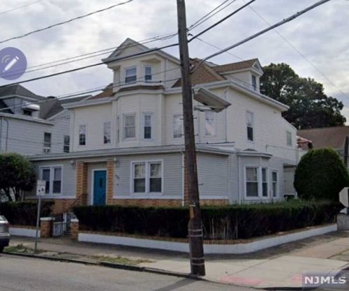328 5th Ave, Paterson NJ  07514-2153 exterior