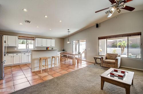 1729 Beautiful Ln, Phoenix AZ 85041-7622 exterior