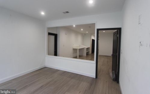 1802 11 St, Washington DC 20001-4018 exterior